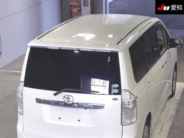 2009 TOYOTA NOAH X SMART EDITION